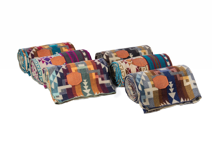 Double-Sided Blanket | Throw Blanket | Geometrical Pattern / Southwest Artisan Style