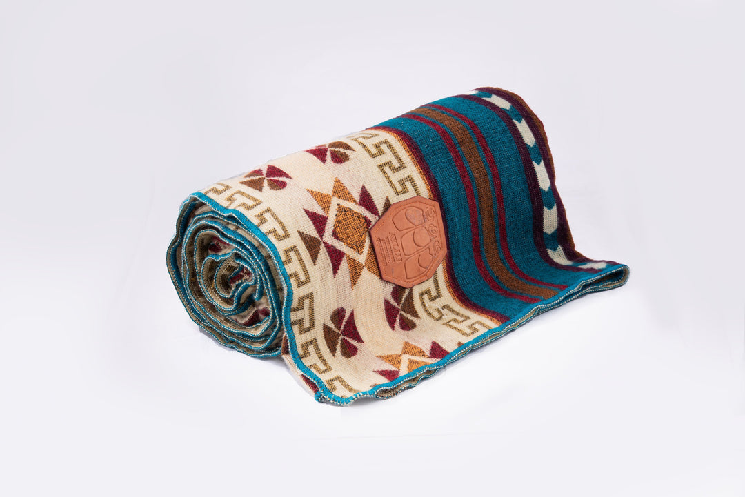 Double-Sided Blanket | Throw Blanket | Geometrical Pattern / Southwest Artisan Style