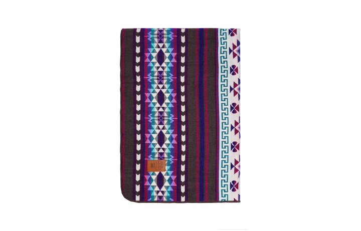 Travel Double-Sided Geometrical Pattern Blanket l Throw Blanket | Southwest Artisan Style
