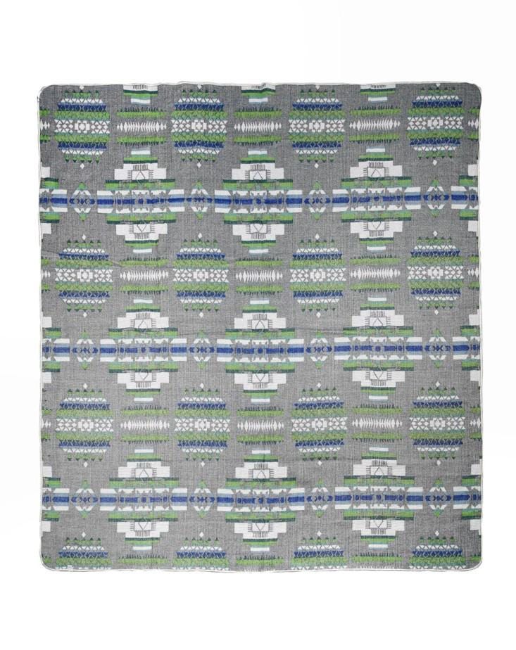 Double-Sided Blanket | Throw Blanket | Geometrical Pattern / Southwest Artisan Style