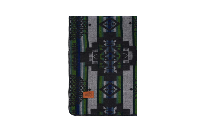 Double-Sided Blanket | Throw Blanket | Geometrical Pattern / Southwest Artisan Style