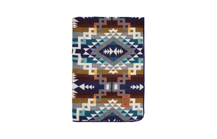 Double-Sided Blanket | Throw Blanket | Geometrical Pattern / Southwest Artisan Style